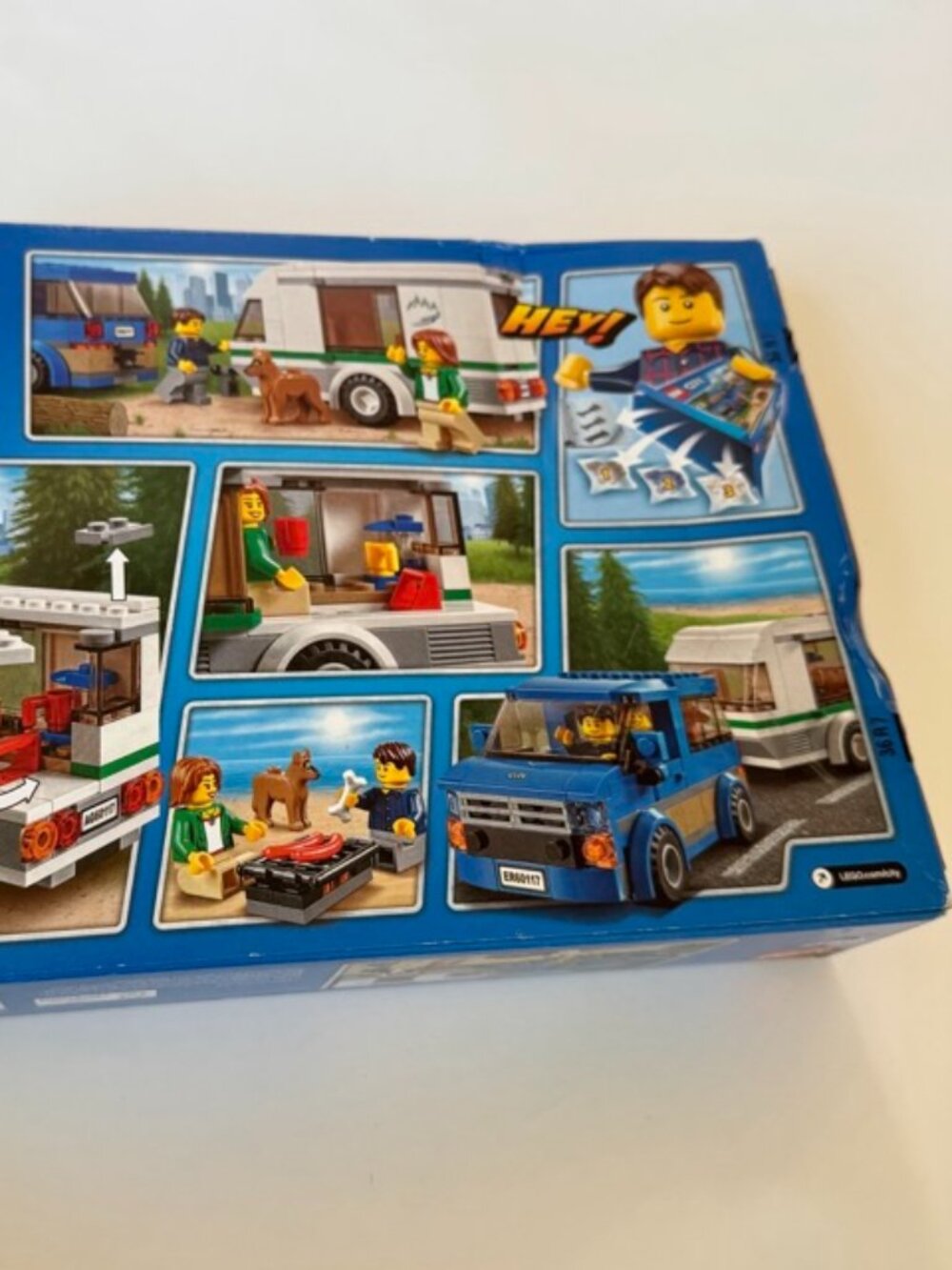 Lego City 60117 Van & Caravan NEW in Box Camper Dog Travel Camping Outdoors Seal - Picture 3 of 11
